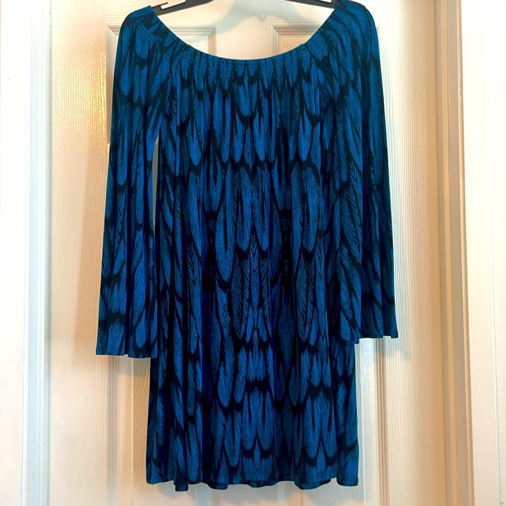 Express off the shoulder peacock short dress XS